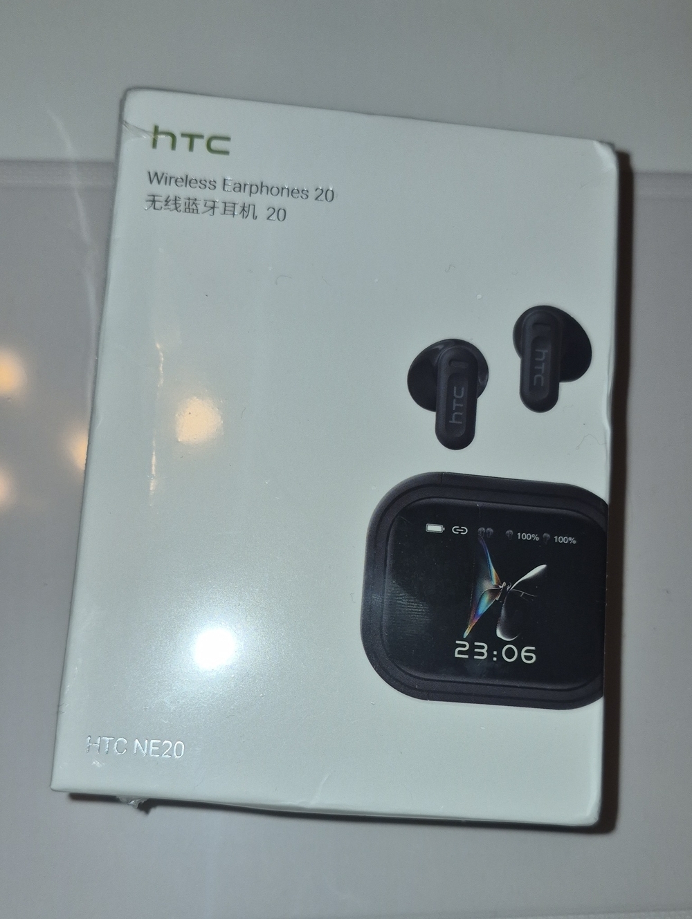 0HTC Wireless Earphones 20 - Nwt